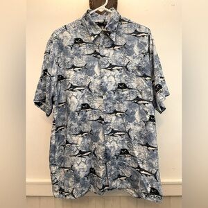 IVY Crew Classics Men’s Hawaiian Shirt Size M Blue Sharks Swordfish Map fish 🎣